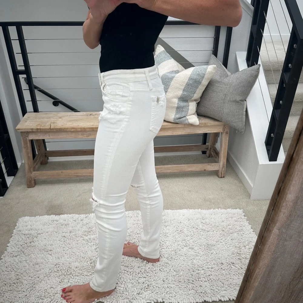 Joe’s Jeans White Distressed Skinny Jeans Mid Rise Ripped Denim | Size 28 - Picture 6 of 13